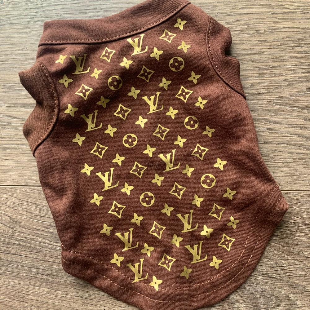 Designer dog Tshirt.  NWOT
